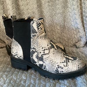Snakeskin print boots
